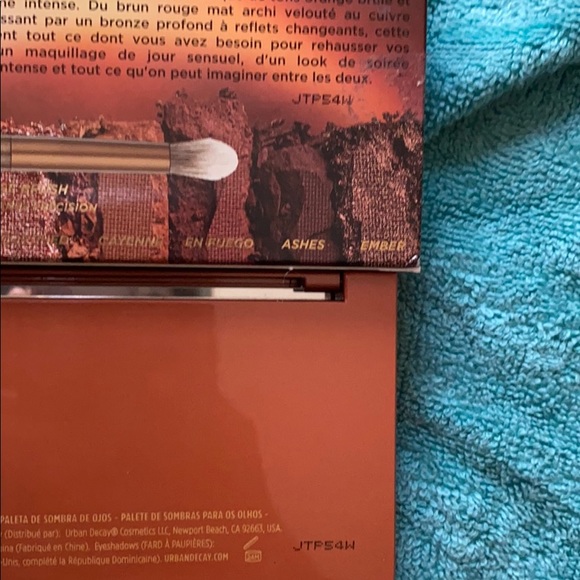 Heat urban decay - Picture 3 of 6